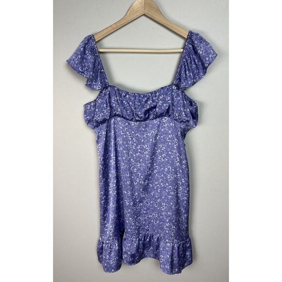 Zara Purple Floral Flutter Sleeve Mini Dress Satin Size Medium Women’s - Picture 3 of 9